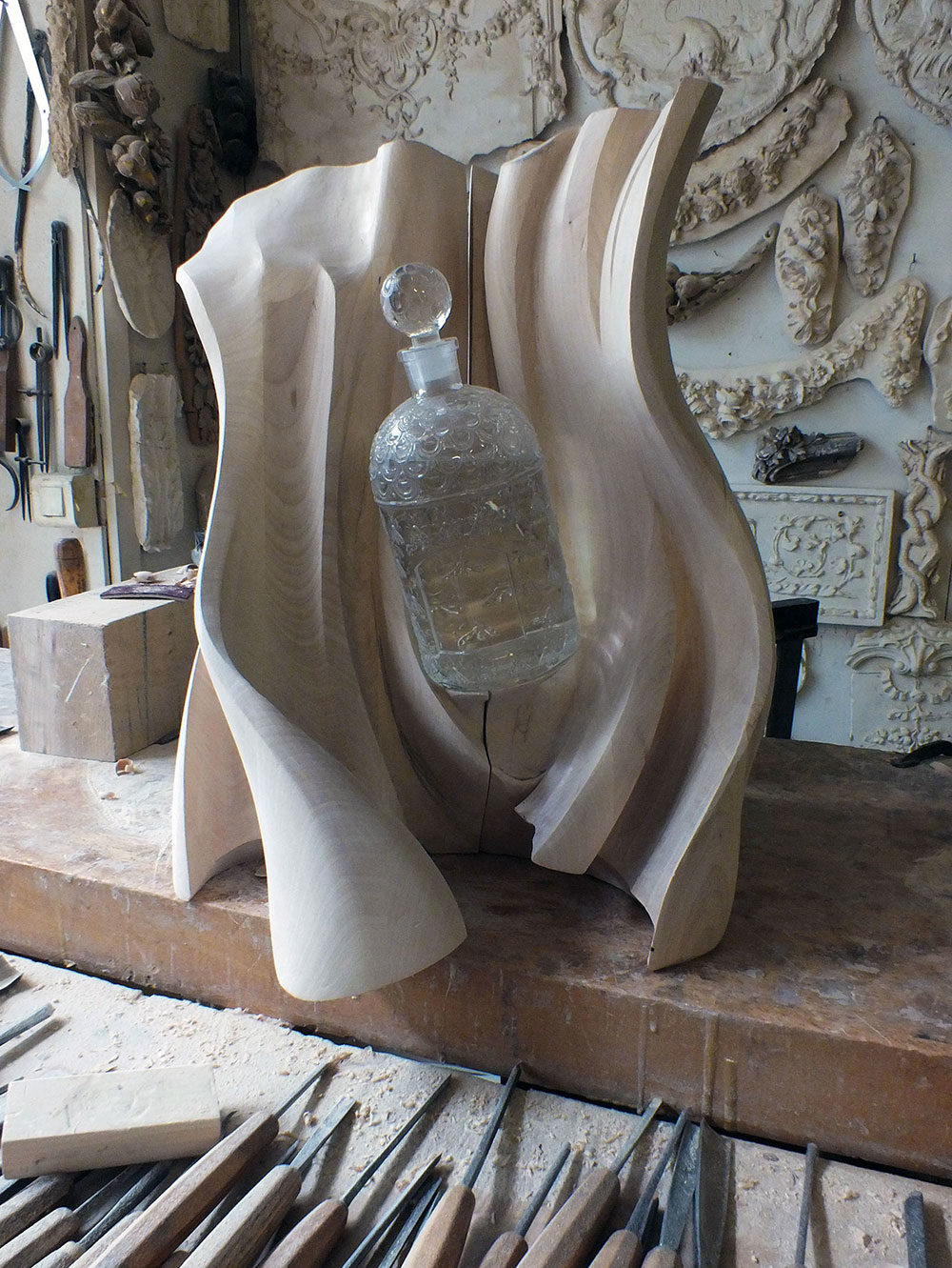 atelier-rayssac-ebeniste-boiserie-sculpteur-scultpure-decor-sculpte-menuiserie